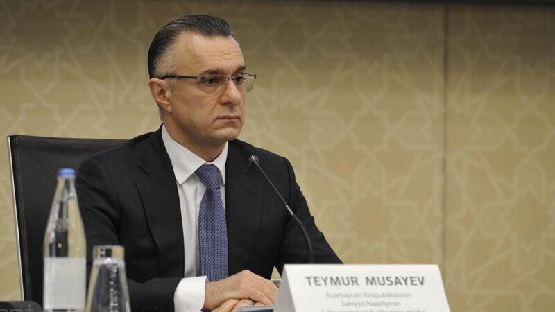 Azərbaycanda nazir məhkəməyə verildi