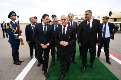 Pakistanın Baş naziri Məhəmməd Şahbaz Şərifin Azərbaycana səfəri başlayıb