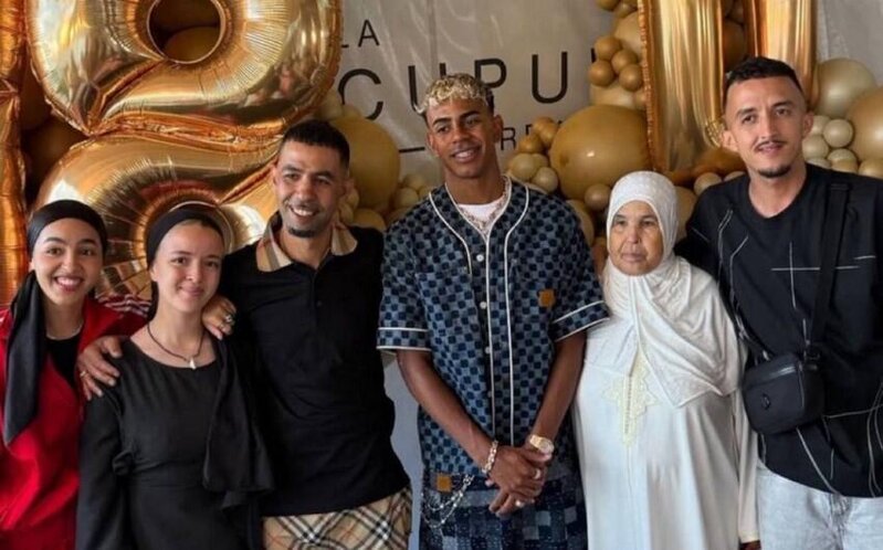 "Belə etsəydi, mən onun qulağından tutub deyərdim ki..."