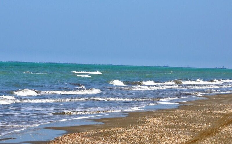 Bakıda dənizdə batan var
