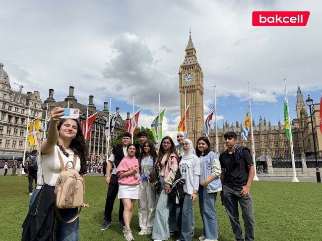 Bakcell"in dəstəyi ilə "YAŞAT" yay məktəbi Londonda