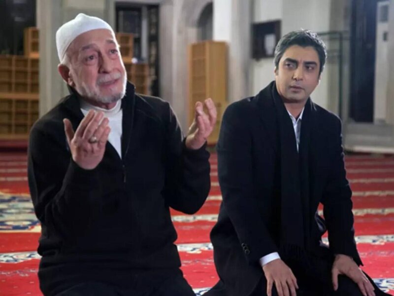 "Güc-bəla ilə "Kurtlar Vadisi"ndən qurtuldum, çəkilmək istəmirəm"