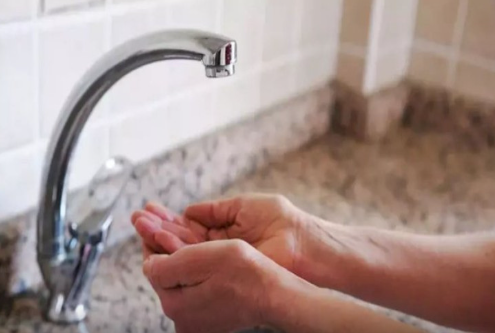 Qaraçuxurda 18 gündür su yoxdur: Səbəb nədir?