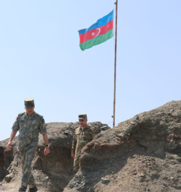 Hərbi prokurorun hərbi qulluqçularla görüşü keçirilib