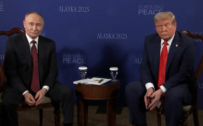 Putinlə Tramp arasında görüş keçirildi (YENİLƏNİB))