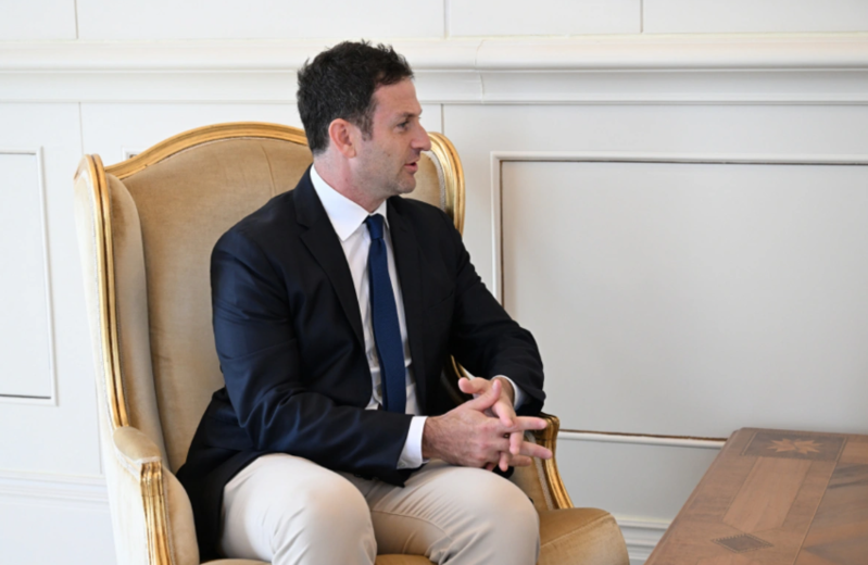 İlham Əliyev "The Goldman Sachs Group Inc." şirkətinin qlobal məsələlər üzrə prezidentini qəbul edib