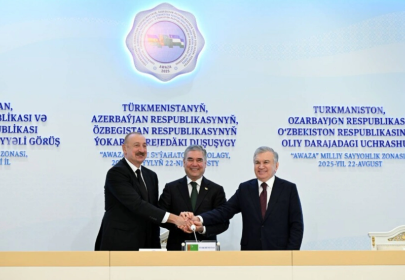 Prezident İlham Əliyev Türkmənistana səfəri ilə bağlı paylaşım edib