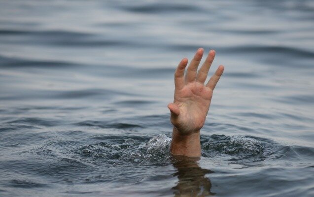 Abşeronda bir nəfər süni göldə batdı