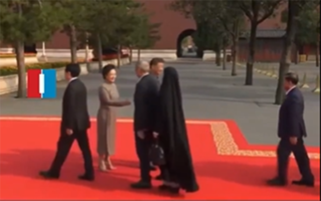 Pezeşkian Çin Sədrinin xanımı ilə belə salamlaşdı - Video