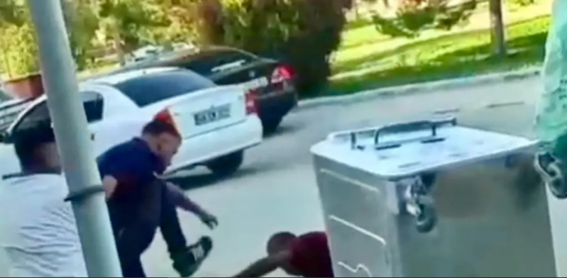 Dəhşətli hadisə: Atası yaşında kişini vəhşicəsinə döydü