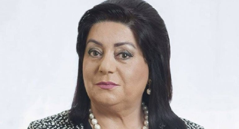 Xalq artisti oğluna toy edir