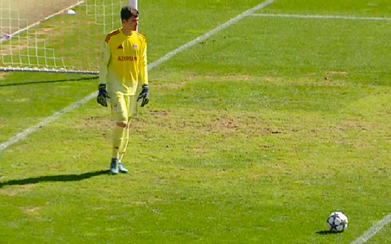 "Qarabağ"ın 7 top buraxan qapıçısı onun oğlu imiş...