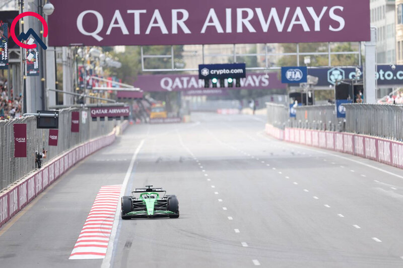 Trasda bolidlər, tribunada turistlər... - Adrenalin yarışından fotolar