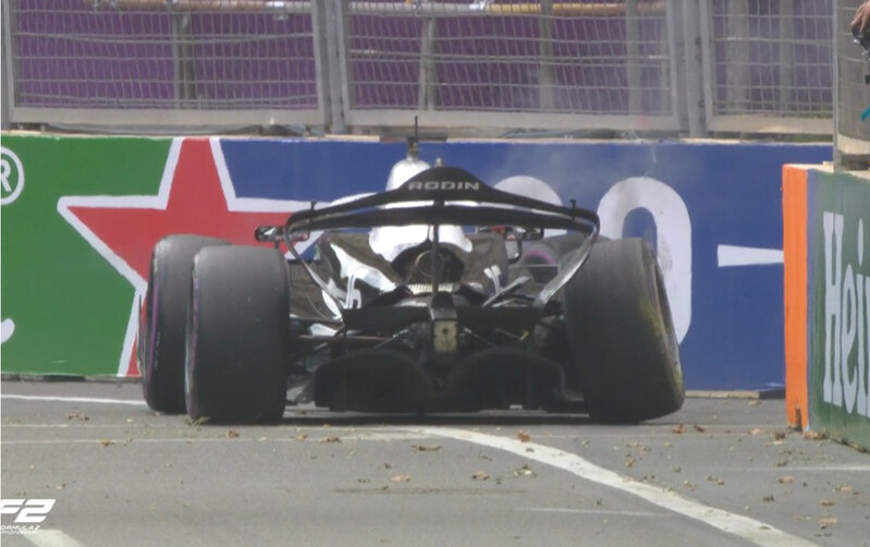 Formula 2-də qəza, yarış dayandırıldı - Fotolar