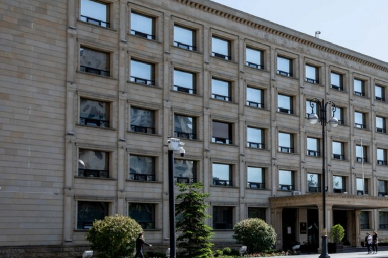 Bazarlarda fəaliyyət göstərənlərin NƏZƏRİNƏ! - Oktyabrın 1-dən...