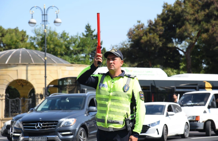 Vətən müharibəsi şəhidlərinin xatirəsi bir dəqiqəlik sükutla yad edildi