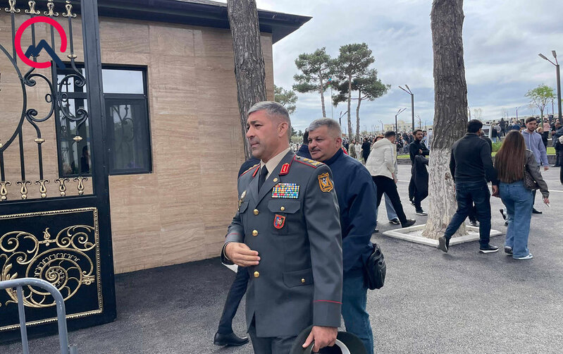 Mais Bərxudarov uzun müddət sonra - Fotolar