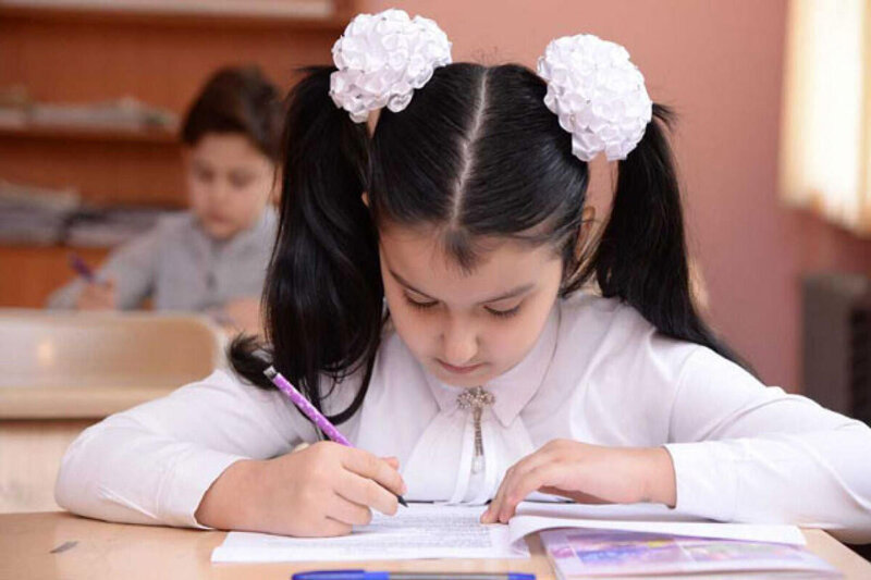 Azərbaycanda dərs rejimi dəyişir? - "Dərslər 40, tənəffüslər 10 dəqiqə"