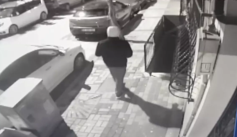 19 yaşlı gənc mübahisə zəminində 51 yaşlı kişini qətlə yetirdi