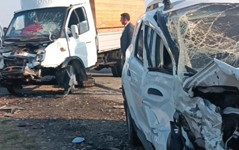 Tərtərdə ağır qəza - Ölən var - Video