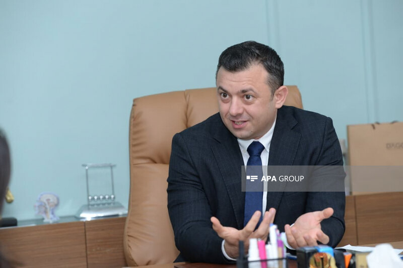 Psixiatr Orxan Fərəcli: "Bizim insanlarda depressiya ruhda yox, bədəndə özünü göstərir…" – Müsahibə