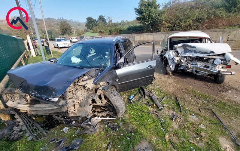 Lənkəranda qəzada şagird və tələbələr yaralandı - Fotolar