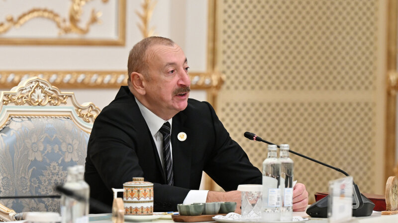 Prezident Düşənbədə Laçının inkişafından danışdı