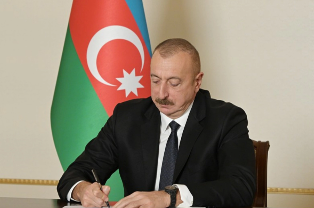 Prezident bir qrup dəmir yolçunu təltif edib - SİYAHI