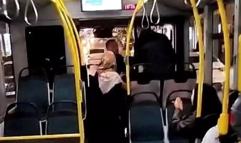 Şəhid atasına hörmətsizlik edən sürücü işdən çıxarıldı - VİDEO