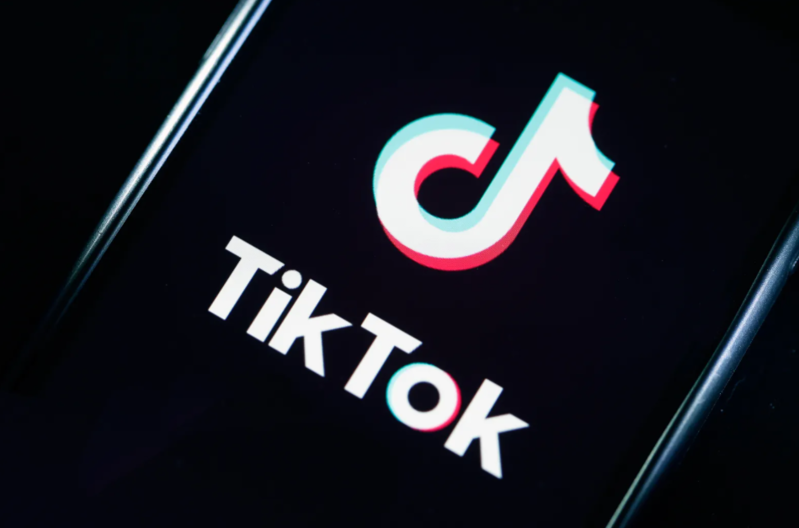 TikTok Azərbaycanda marketinqi necə dəyişir — Barış Aldanmaz ilə müsahibə