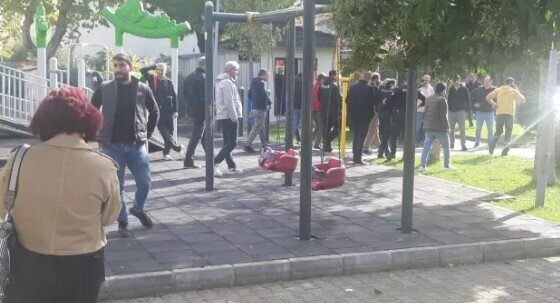 Kişi həyat yoldaşını bıçaqlayaraq qətlə yetirdi