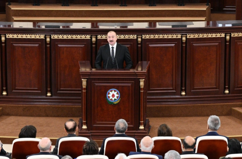 Prezident: Süni intellekt sahəsində geri qalmamalıyıq