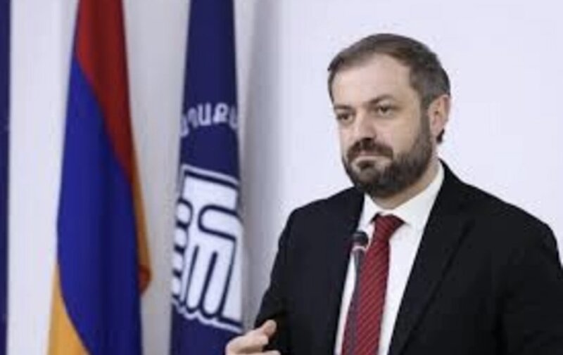 Azərbaycan vasitəsilə gətirilmiş buğda ilə bağlı iddiaya erməni nazirdən cavab: "Birinci özüm yeyəcəyəm"