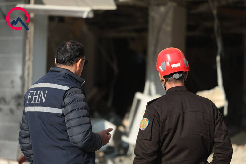 Bakıda partlayış olan ofisdən - Fotolar