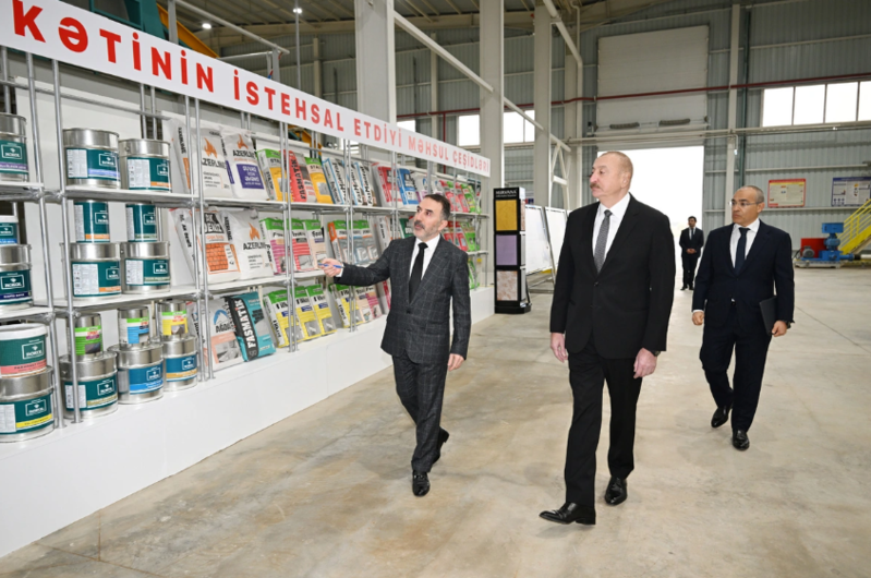 İlham Əliyev AZWOOL mineral daş yunu zavodunun açılışında iştirak edib