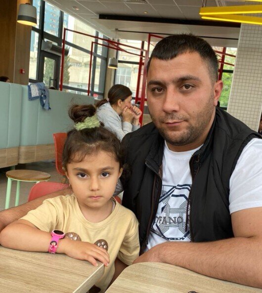 "Üç balam getdi, bu dərdə necə dözüm?.."