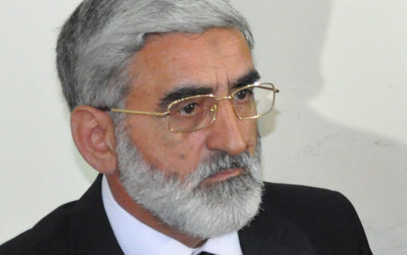 Mirmahmud Mirəlioğlunun nəvəsi parkda ölübmüş...