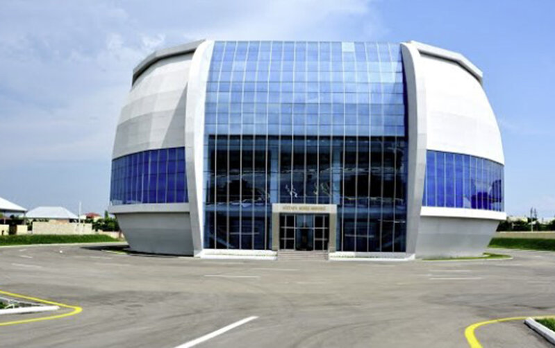 Keçmiş arvadının müəllim işlədiyi məktəbdə dava saldı - Həbs olundu