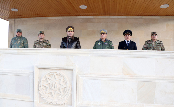 HHQ komandanı və Hərbi prokuror hərbi hissələrdə olublar