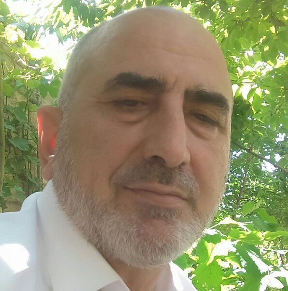 Tanınmış şair vəfat etdi (FOTO)