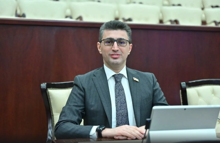 Qlobal güc balansının dəyişməsi fonunda Azərbaycanın milli maraqlara əsaslanan strateji xətti