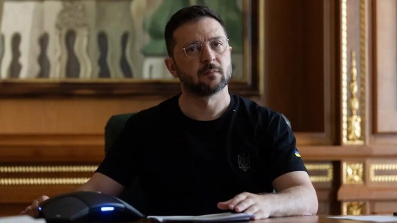 Zelenski: "Torpaqlarımızdan əl çəkməyəcəyik"