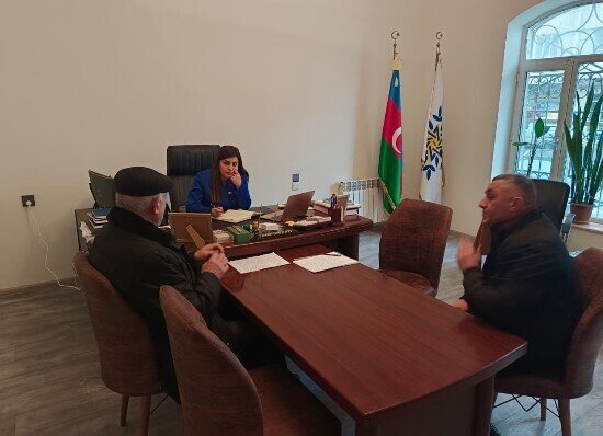 Deputat Pərvanə Vəliyeva Xətai rayonunda vətəndaş qəbulu keçirdi - FOTO