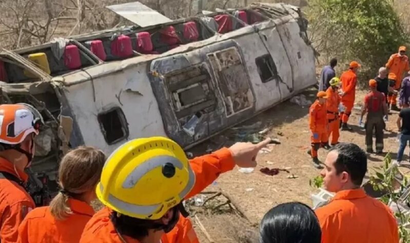 Braziliyada yol qəzası: sərnişin avtobüsü aşıb, 16 nəfər ölüb, 44 nəfər yaralanıb