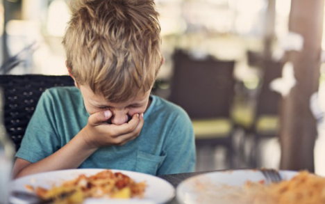 Bir ailənin 8 üzvünün zəhərlənməsi ilə bağlı - Açıqlama - Yenilənib