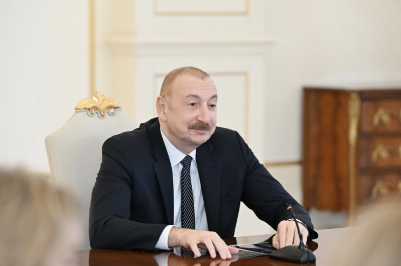 Prezident İlham Əliyev ABŞ Ticarət Palatasının nümayəndə heyətini qəbul edib