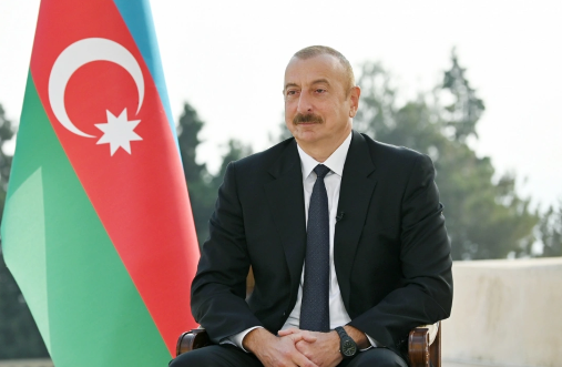 İlham Əliyev icra başçısını vəzifəsindən azad etdi