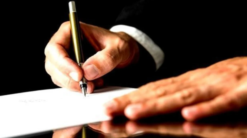 Azərbaycanda dövlət agentliyinin sədri vəzifəsindən azad edildi