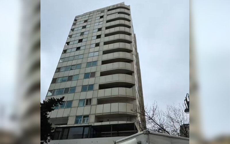 Bakının mərkəzindəki bu binalar sökülür (FOTOLAR)