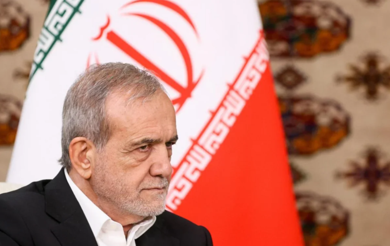 ABŞ-İsrail hücumlarında Pezeşkian xəsarət alıb?